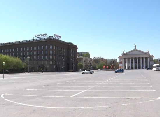 В Волгограде памятник Невскому на площади Павших Борцов перенесут к собору